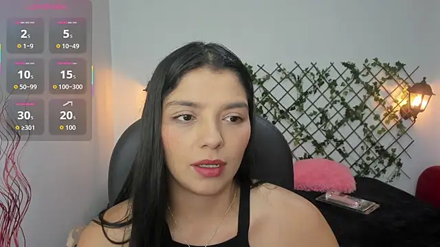 Snapshot of issa__nassar chatting on October 27, 2025, 1:59 pm issa nassar online show from October 27, 2025, 1:59 pm