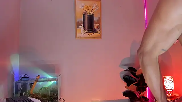 Snapshot of CRAZY-BOY99 chatting on September 18, 2025, 9:33 am CRAZY-BOY99 online show from September 18, 2025, 9:33 am