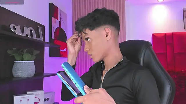 Snapshot of Jonas_Rivers chatting on June 24, 2026, 5:06 am Jonas Rivers online show from June 24, 2026, 5:06 am