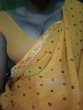 Sexyradha  online show from May 16, 2026, 5:45 pm
