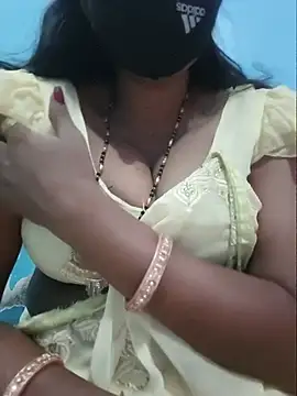 Sexyradha  online show from June 25, 2026, 4:00 pm
