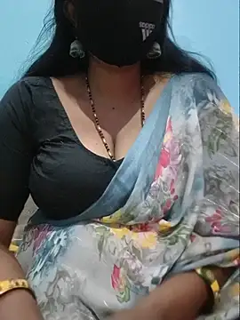 Sexyradha  online show from July 2, 2026, 5:41 pm