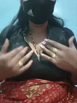 Sexyradha  online show from July 4, 2026, 4:35 pm