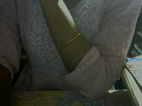 mayra89 online show from October 13, 2025, 1:05 am