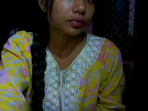 mayra89 online show from November 3, 2025, 1:45 pm