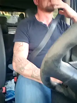 waldik083 online show from April 27, 2026, 5:00 pm