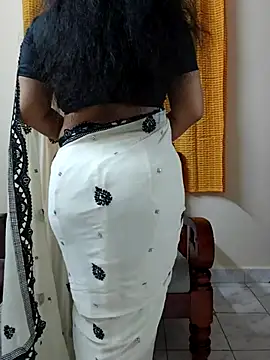 ashmitha online show from December 4, 2025, 12:58 pm