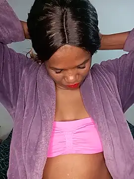 Snapshot of Missvixen81 chatting on July 16, 2026, 1:11 am Missvixen81 online show from July 16, 2026, 1:11 am