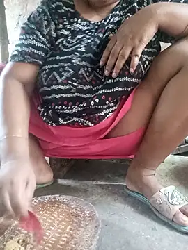 Snapshot of Pakhi_Couple_69 chatting on July 14, 2026, 5:45 am Pakhi Couple 69 online show from July 14, 2026, 5:45 am