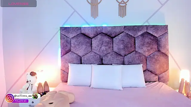 aurora collinss  online show from January 8, 2026, 12:40 pm