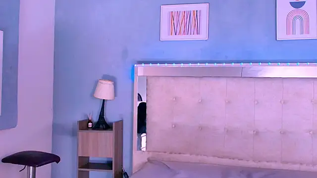 Snapshot of Emily_Castillo_1 chatting on September 22, 2025, 5:09 am Emily Castillo 1 online show from September 22, 2025, 5:09 am