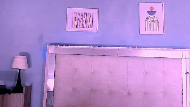 Snapshot of Emily_Castillo_1 chatting on September 30, 2025, 4:39 am Emily Castillo 1 online show from September 30, 2025, 4:39 am