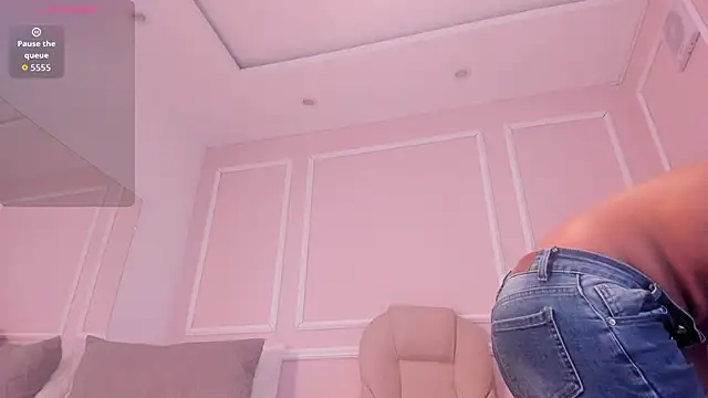 Lucy Canel online show from March 13, 2026, 7:20 pm