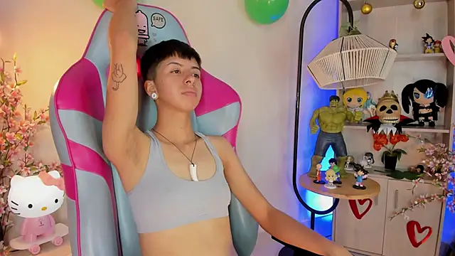 Snapshot of tommy_blue chatting on March 19, 2025, 7:17 pm tommy blue online show from March 19, 2025, 7:17 pm