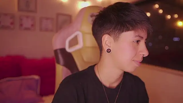 tommy blue online show from March 5, 2026, 1:56 am