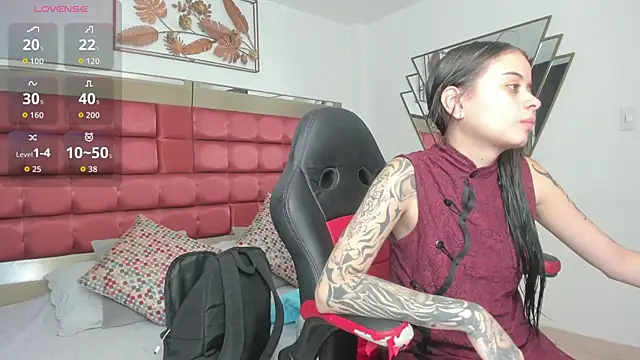Snapshot of SaskiaGrendel chatting on June 17, 2026, 6:09 pm SaskiaGrendel online show from June 17, 2026, 6:09 pm