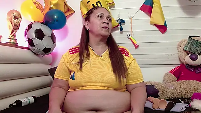 Snapshot of scarlettbooty chatting on July 4, 2026, 12:00 pm scarlettbooty online show from July 4, 2026, 12:00 pm