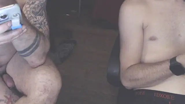 Snapshot of weknowourworth6999 chatting on September 30, 2025, 4:50 am weknowourworth6999 online show from September 30, 2025, 4:50 am