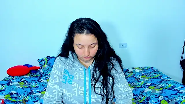 Celestte online show from March 7, 2025, 11:29 am