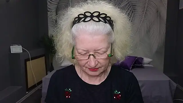 Maya Mayflower online show from March 16, 2025, 6:20 am