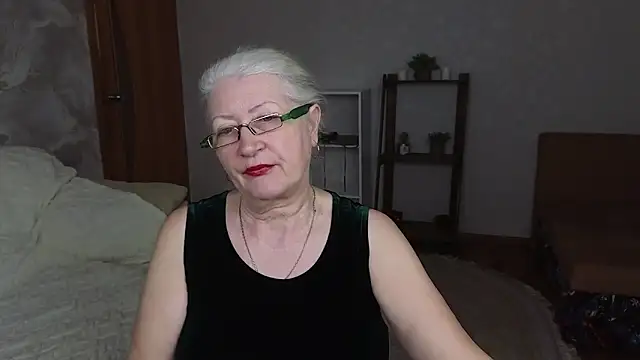 Maya Mayflower online show from March 20, 2025, 12:22 pm