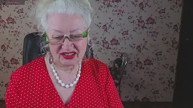 Maya Mayflower online show from April 24, 2026, 3:09 am