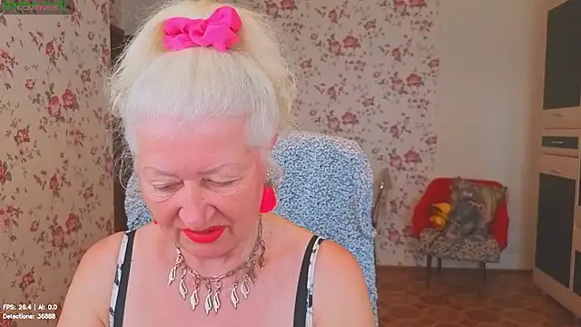 Snapshot of Maya_Mayflower chatting on June 16, 2026, 3:31 am Maya Mayflower online show from June 16, 2026, 3:31 am
