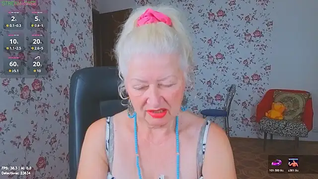 Snapshot of Maya_Mayflower chatting on July 26, 2026, 3:36 am Maya Mayflower online show from July 26, 2026, 3:36 am