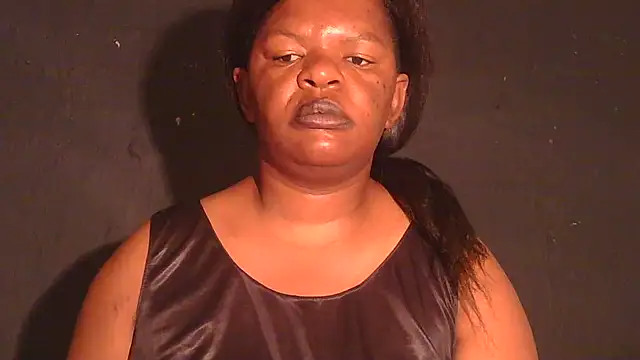 ebony rose11 online show from May 23, 2026, 1:44 am
