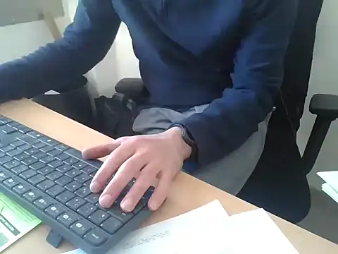 GM51-1988 online show from March 17, 2025, 3:29 pm