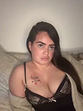 Snapshot of Sophie_23XX chatting on November 22, 2025, 8:41 pm Sophie 23XX online show from November 22, 2025, 8:41 pm