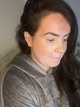 Snapshot of Sophie_23XX chatting on March 15, 2026, 6:25 pm Sophie 23XX online show from March 15, 2026, 6:25 pm