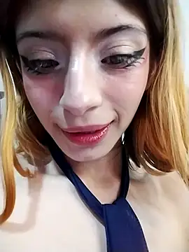 Snapshot of KratosAfroditacs chatting on September 30, 2025, 12:54 pm KratosAfroditacs online show from September 30, 2025, 12:54 pm