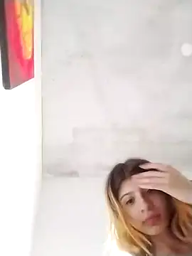 Snapshot of KratosAfroditacs chatting on November 3, 2025, 1:12 pm KratosAfroditacs online show from November 3, 2025, 1:12 pm