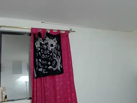 Snapshot of KratosAfroditacs chatting on November 15, 2025, 8:38 pm KratosAfroditacs online show from November 15, 2025, 8:38 pm