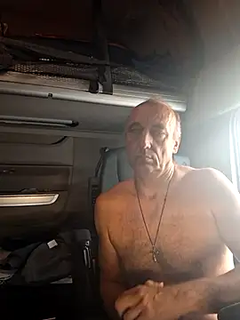 Snapshot of aleksis1313 chatting on October 12, 2025, 9:41 am aleksis1313 online show from October 12, 2025, 9:41 am