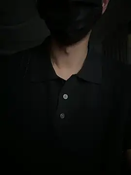 hello038038 online show from June 18, 2026, 1:15 pm