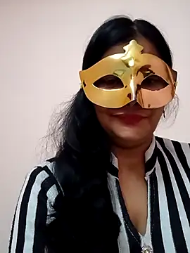 Snapshot of Ronak_kaur chatting on November 30, 2025, 5:11 am Ronak kaur online show from November 30, 2025, 5:11 am