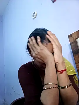 Snapshot of indiandesilive chatting on September 26, 2025, 4:16 am indiandesilive online show from September 26, 2025, 4:16 am