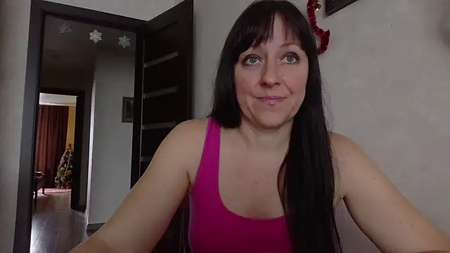 Snapshot of CarolinaReaperRed chatting on December 18, 2025, 8:53 am CarolinaReaperRed online show from December 18, 2025, 8:53 am