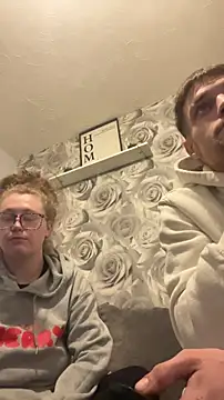 coupleajcc online show from November 9, 2025, 4:16 pm