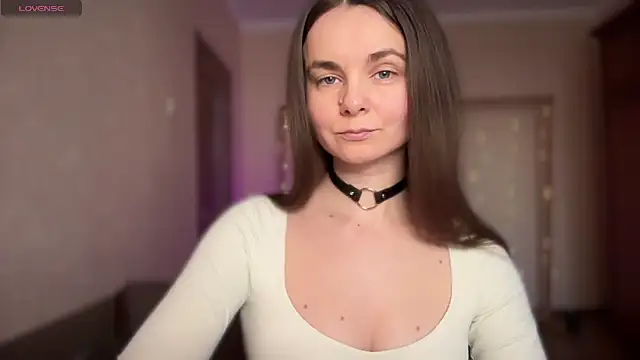 lanaloulou online show from April 24, 2026, 2:41 pm