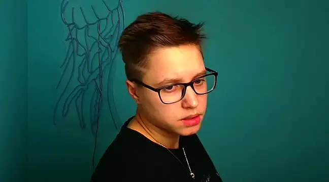 Bella Swannn online show from March 9, 2025, 1:04 am