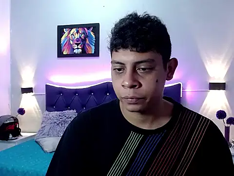 Snapshot of Alejandroo_22 chatting on September 17, 2025, 2:19 pm Alejandroo 22 online show from September 17, 2025, 2:19 pm