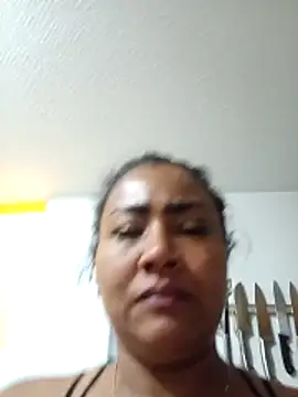 Ariana Rodriguez online show from February 9, 2026, 12:09 pm