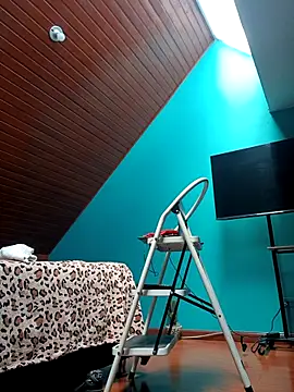 Ariana Rodriguez online show from February 25, 2026, 3:54 pm