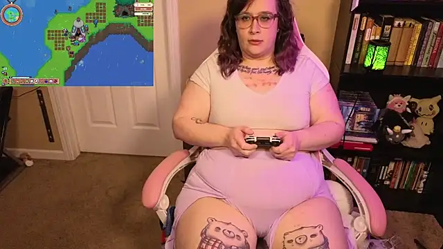 Snapshot of VioletNova chatting on March 9, 2025, 1:46 am VioletNova online show from March 9, 2025, 1:46 am