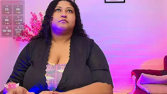 Ayliinn  online show from July 25, 2026, 7:55 pm