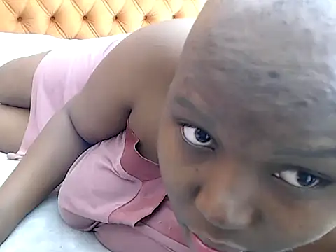 Snapshot of prettymonalisaRSA chatting on September 11, 2025, 8:03 am prettymonalisaRSA online show from September 11, 2025, 8:03 am