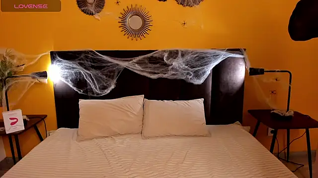 Snapshot of Jessie_Curlyy chatting on October 23, 2025, 2:00 am Jessie Curlyy online show from October 23, 2025, 2:00 am